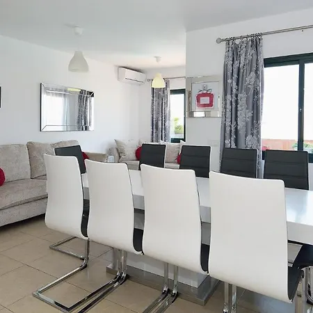 Playa Blanca Sleeps 10 Pool Air Con Wifi * Playa Blanca (Lanzarote)