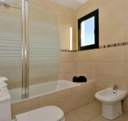 Playa Blanca Sleeps 10 Pool Air Con Wifi Playa Blanca (Lanzarote)