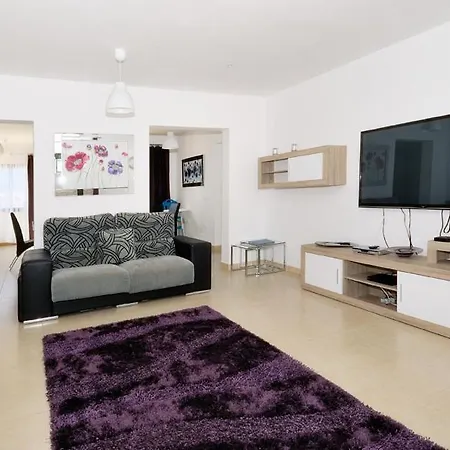 Villa Playa Blanca Sleeps 10 Pool Air Con Wifi *